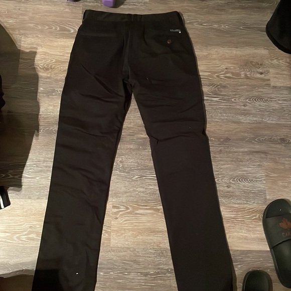 EUC- Men’s Billabong Jeans (Size 28) - Picture 3 of 3